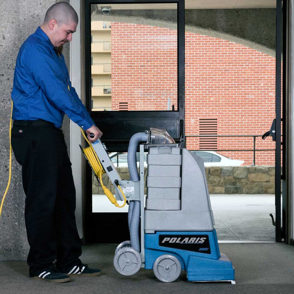 EDIC Polaris 7-gal cleaning carpet