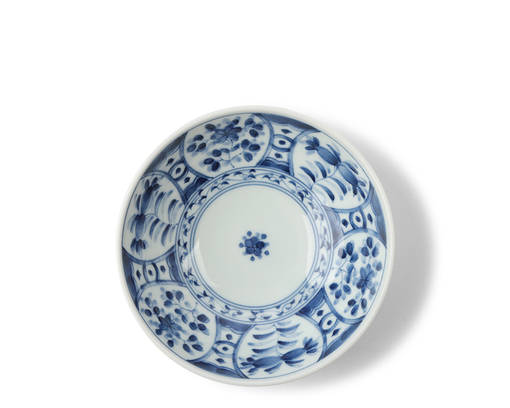 Blue Bowl Kiku Matoriaika 5.25"