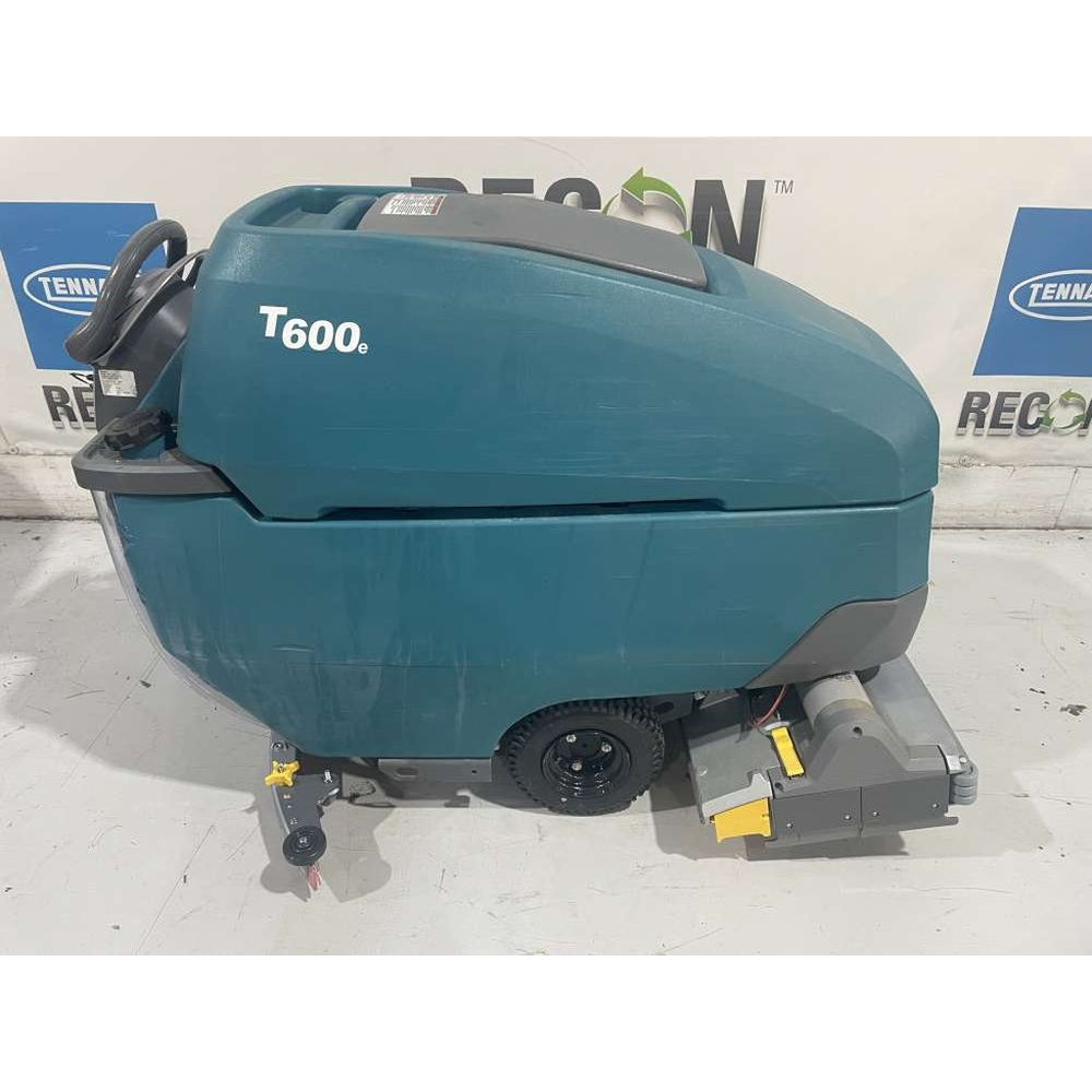 Reconditioned Tennant T600e Walk-Behind Scrubber, 32" Disk, 2022, 1,311 Hrs