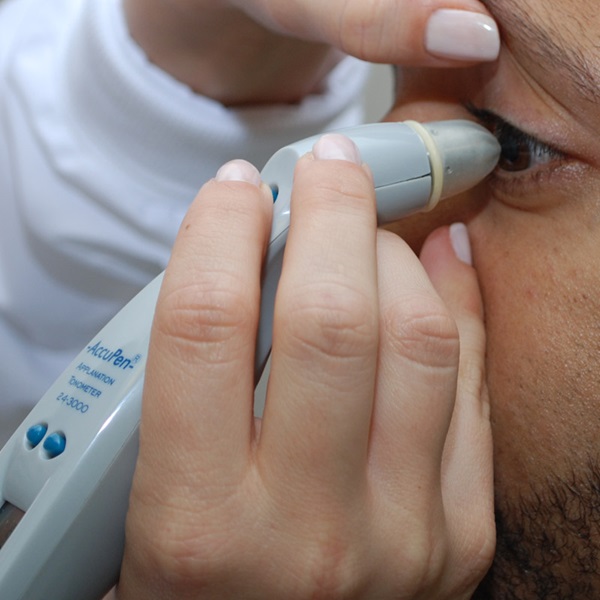 AccuPen Handheld Tonometer Ophthalmic Ultrasound Equipment