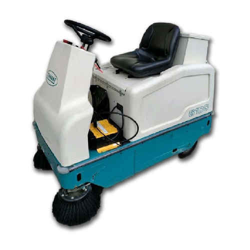 Reconditioned Tennant 6100 Battery Ride-On Sweeper