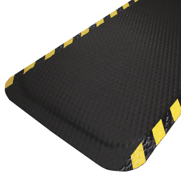 Hog Heaven Mat - 2' x 3' - Black/Yellow Border