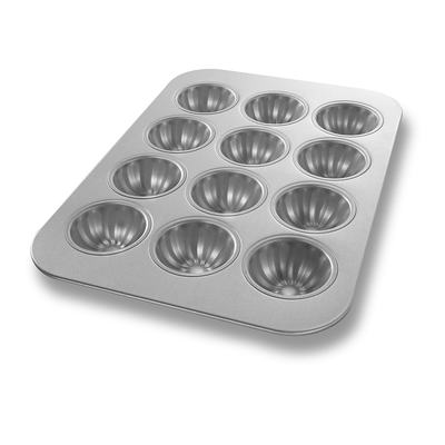 Chicago Metallic 26200 11-1/8" X 15-3/4" Overall Mini Fluted Cake Pan
