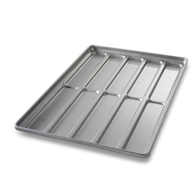 Chicago Metallic 41052 17-3/4" X 25-3/4" X 1-3/8" Overall Hoagie Roll Pan
