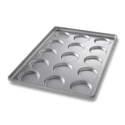 Chicago Metallic 41002 17-3/4" X 25-3/4" X 1-1/2" Overall Hamburger Bun Pan