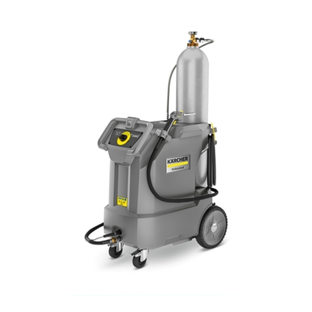 Karcher IB 10/15 L2P Advanced dry ice blaster, front 3/4 view