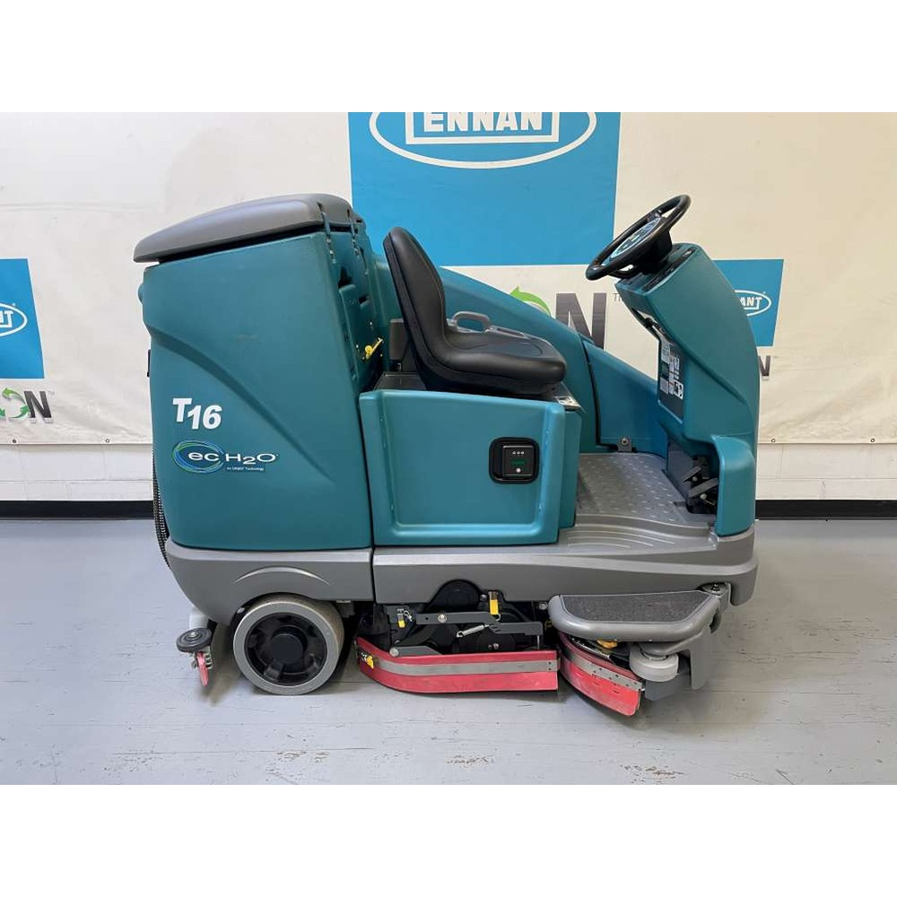 Reconditioned Tennant T16 Rider Scrubber, 46" Cylindrical, 2011, 537 Hrs