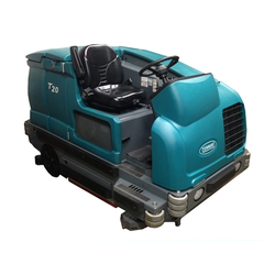 Reconditioned Tennant T20 Scrubber Gas Powered
