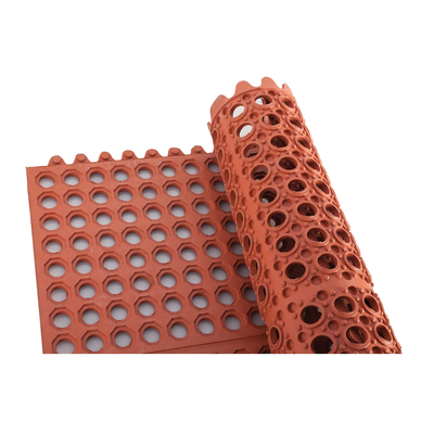 Winco RBMI-33R 3' X 3' X 1/2" Thick Floor Mat