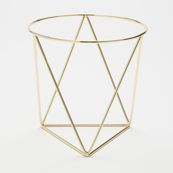 Geometric Pizza Stands