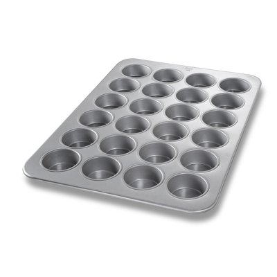 Chicago Metallic 45285 17-7/8" X 25-7/8" Overall Jumbo Muffin Pan
