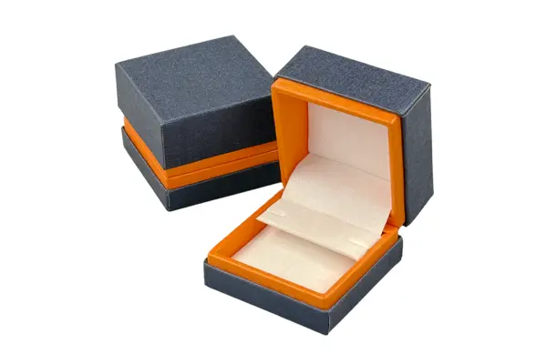 EARRING BOX