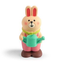 Figurine Rabbit Gardener