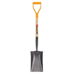 Garant Pro Series Garden Spade