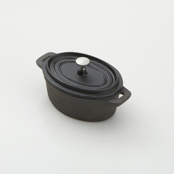 Oval Casseroles & Pots