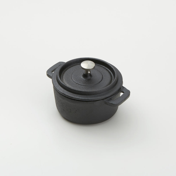 Round Casseroles & Pots