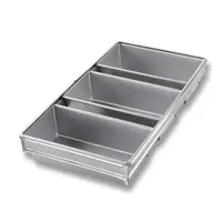 Chicago Metallic 45635 3-Pan Bread Pan Set