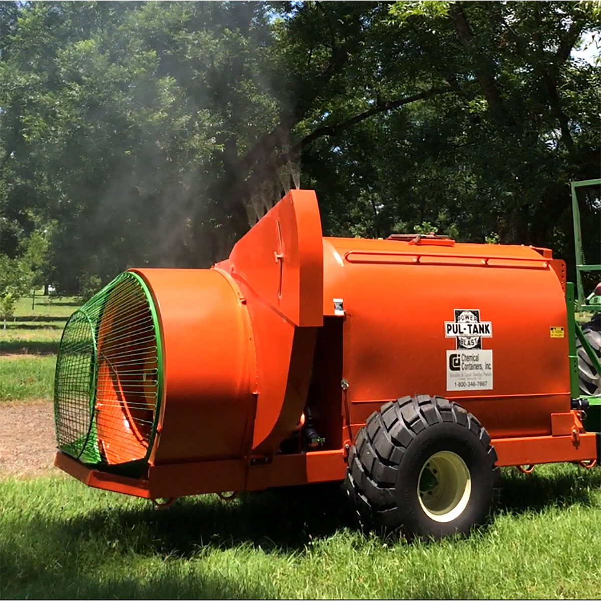CCI Rears Hurricane 1000 Gallon Sprayer