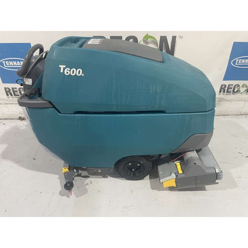Tennant Factory Recon CPO/Used T600E-11054663 Scrubber