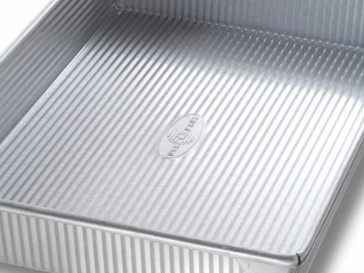 1110RC Rectangle Cake Pan - USA Pan