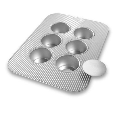 Chicago Metallic 21700 11-1/8" X 15-3/4" Overall USA PAN Mini-Cheesecake Pan