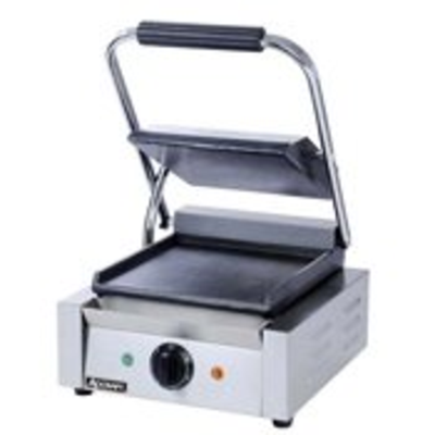 Adcraft SG-811/F 8 In Flat Sandwich Grill