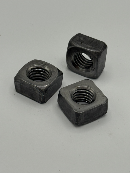 1/2" - 13 REGULAR SQUARE NUT SAE J995 GR 5 PLAIN