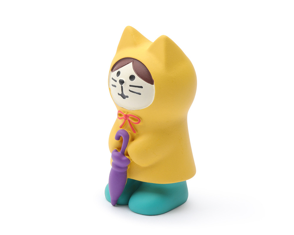 Figurine Cat with Raincoat