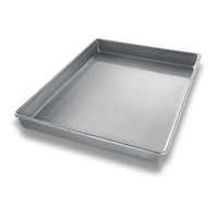 Chicago Metallic 40232 Slab Cake Pan, 21.5 oz, 15-3/4 x 21-3/4 Inch Overall Size