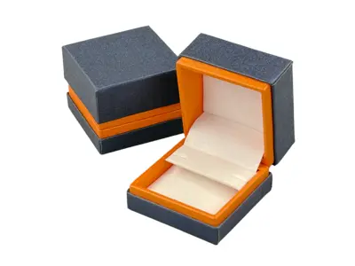EARRING BOX