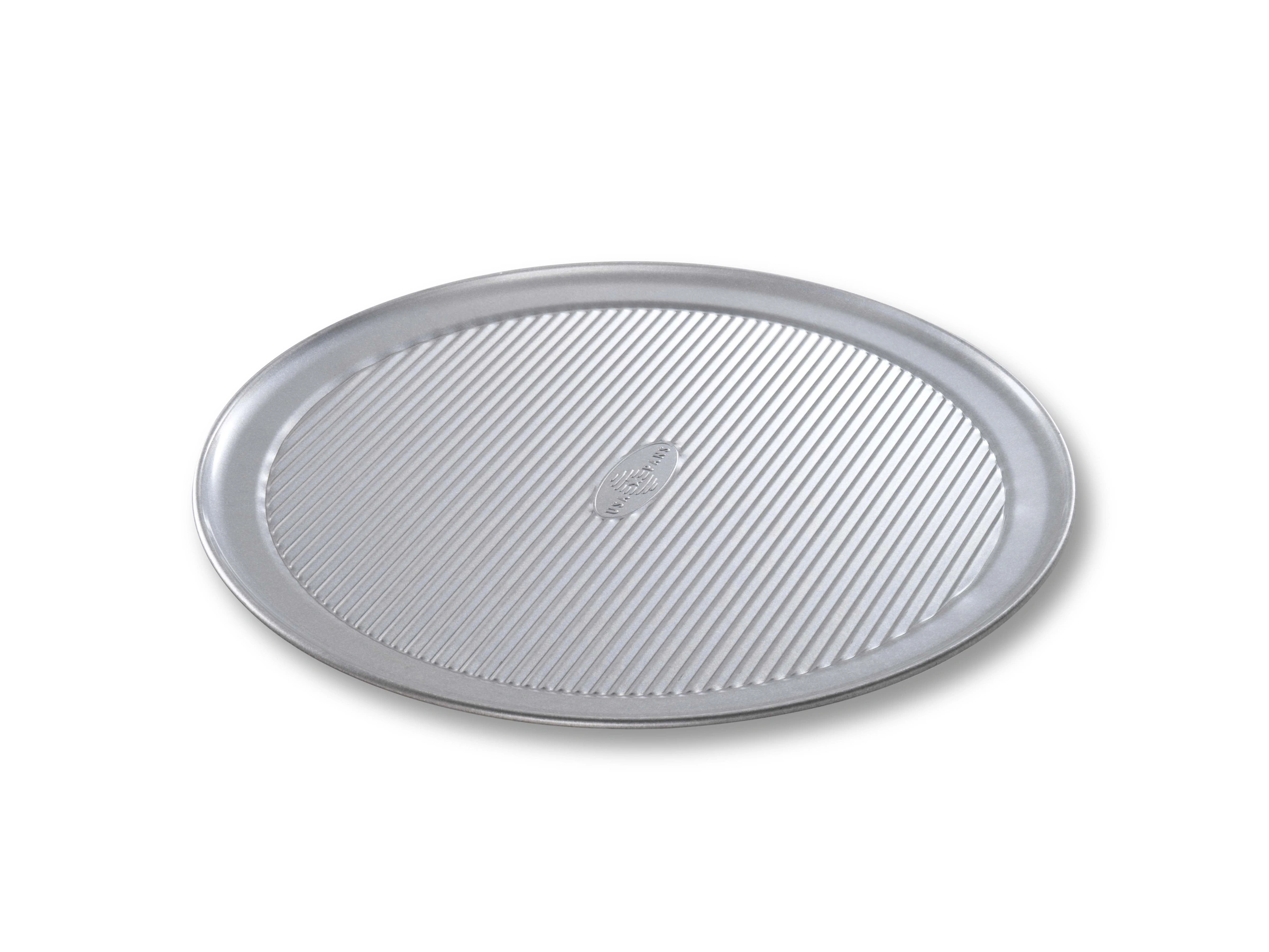 1097PZ 14 Inch Pizza Pan - USA Pan
