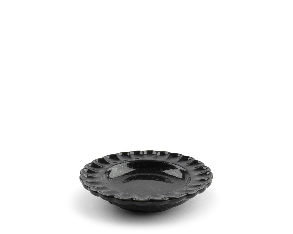 Sauce Dish Crimp Black 3.5"
