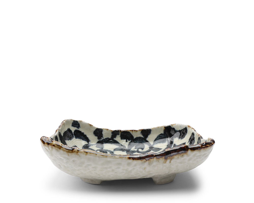 Takokarakusa Square Plate 7.75"