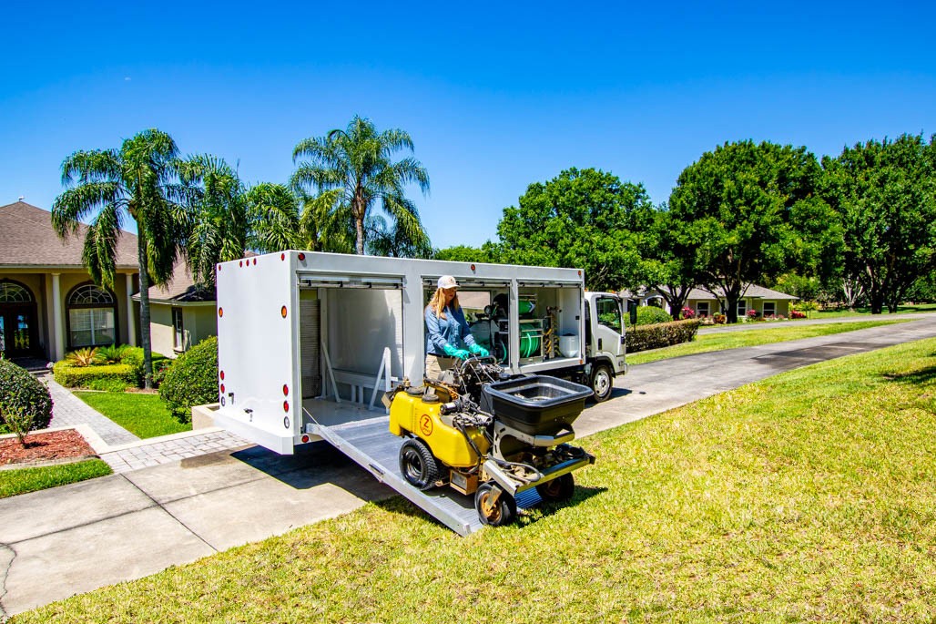 CCI ZSpray Lawn & Tree Care Spray Truck 1700 Series