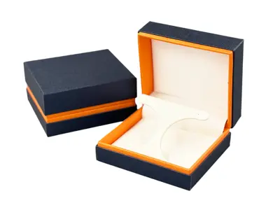 T EARRING BOX