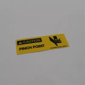 DECAL, CAUTION PINCH POINT