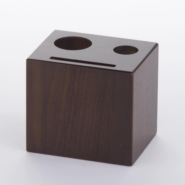 Wood Block Check Presenters