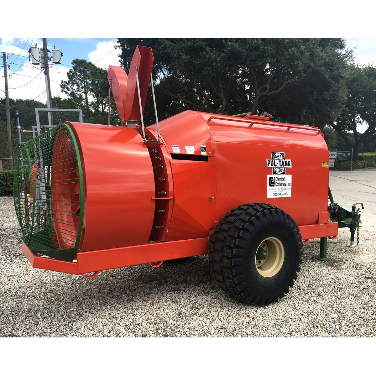CCI Rears Hurricane 1000 Gallon Sprayer