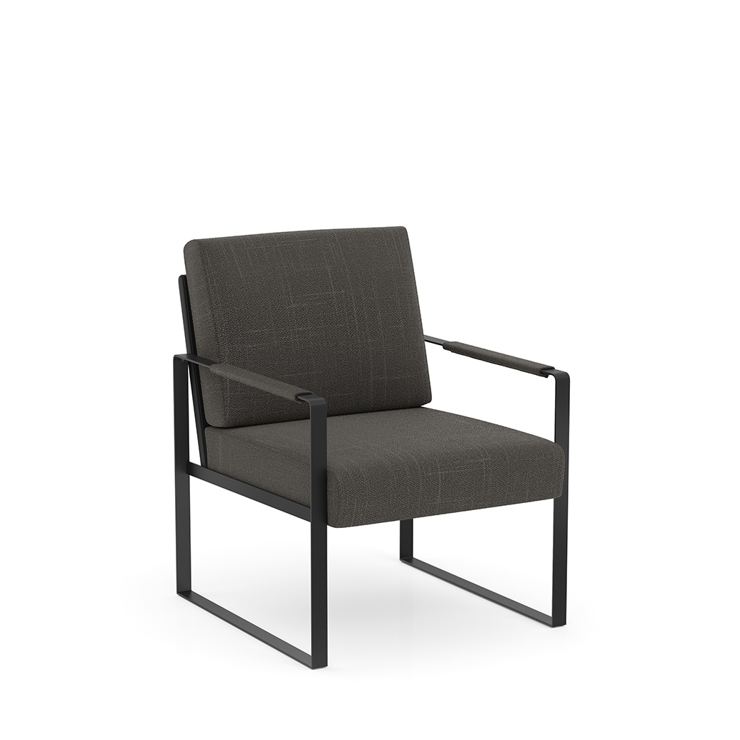 magnus chair angle